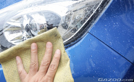 洗車時の拭き取りは効率的＆小キズ防止に注目･･･カーアイテム活用術③