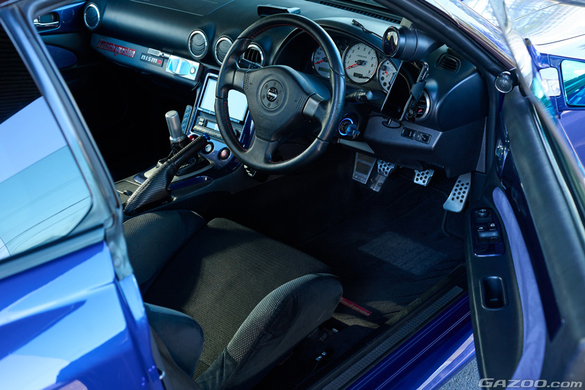 日産・シルビア オーテックバージョン（S15）の運転席