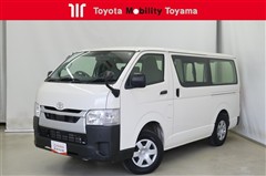 トヨタ ハイエースバン DX
