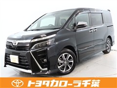 トヨタ ヴォクシー ZS キラメキ 3