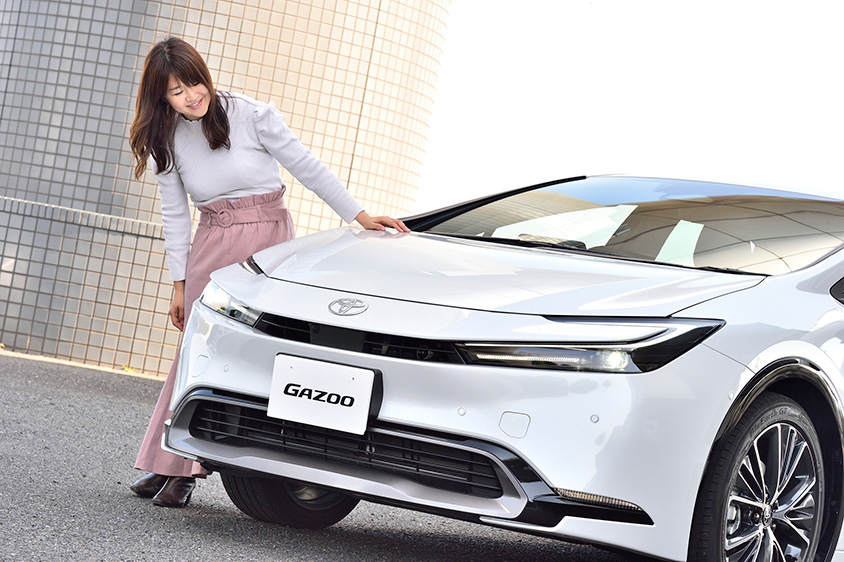 新型プリウス