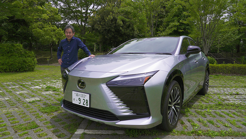 レクサスRZ450e“version L”