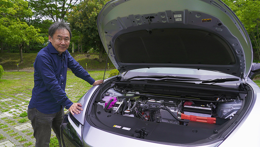 レクサスRZ450e“version L”