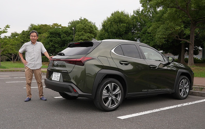 レクサスUX300e