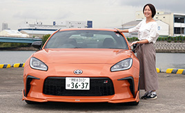 【TOM'S GR86 TS】間違いのないクルマ（伊藤梓）