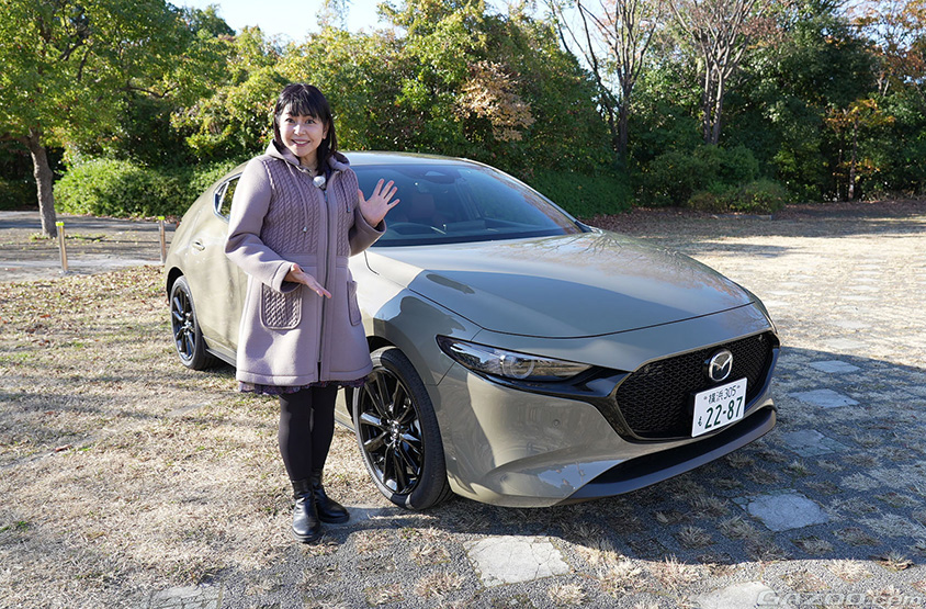 マツダ3ファストバック20Sレトロスポーツエディション