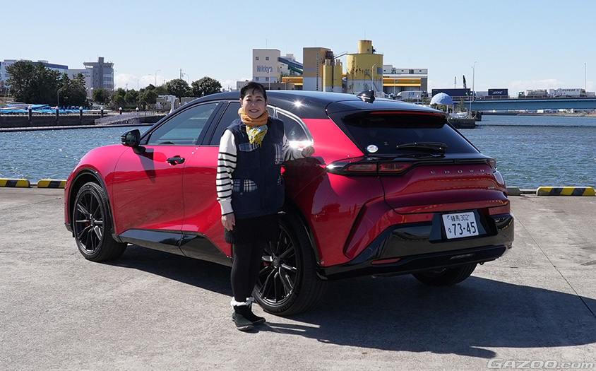 クラウン スポーツRS（PHEV)