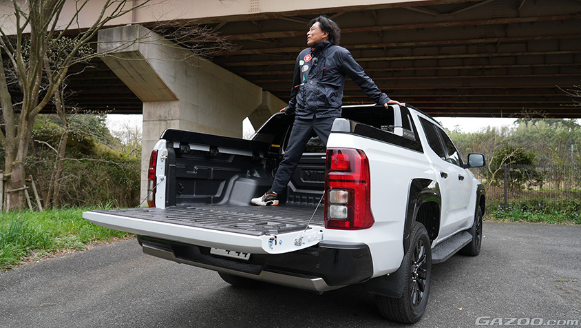 三菱トライトンGSR