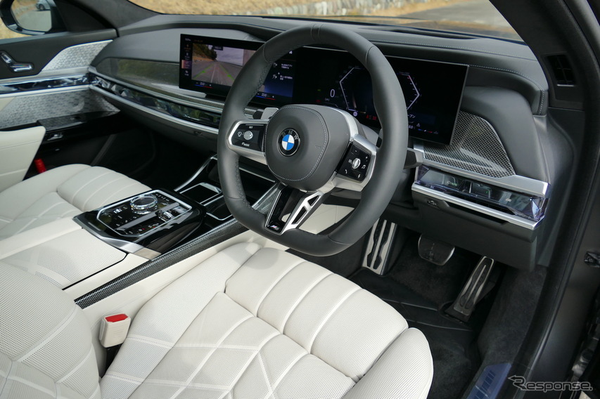 BMW 7シリーズ 新型（740i M Sport）