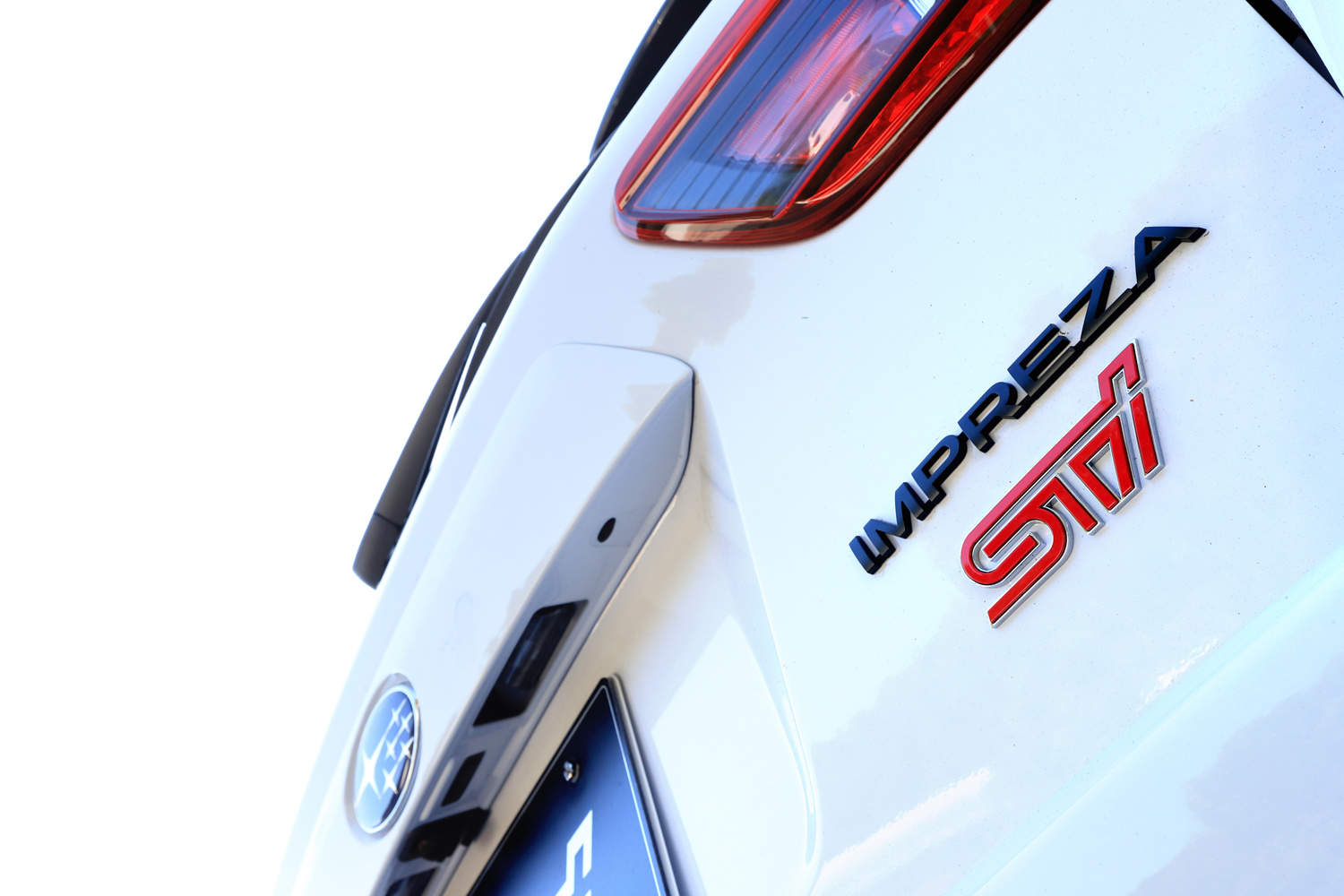 STIが持ち込んだ「スバル・インプレッサスポーツSTI Sport」。インプレッサ初となるSTI Sportモデルであり、またSTI Sportとして初めてFF車が設定されたモデルでもある。