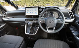 トヨタ・ノア／ヴォクシー徹底ガイド 小物収納スペース 徹底検証