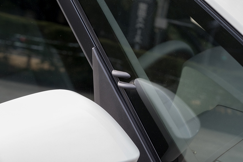 トヨタ ノアS-G〈8人乗り／ガソリン〉（エアロスタビライジングフィン）