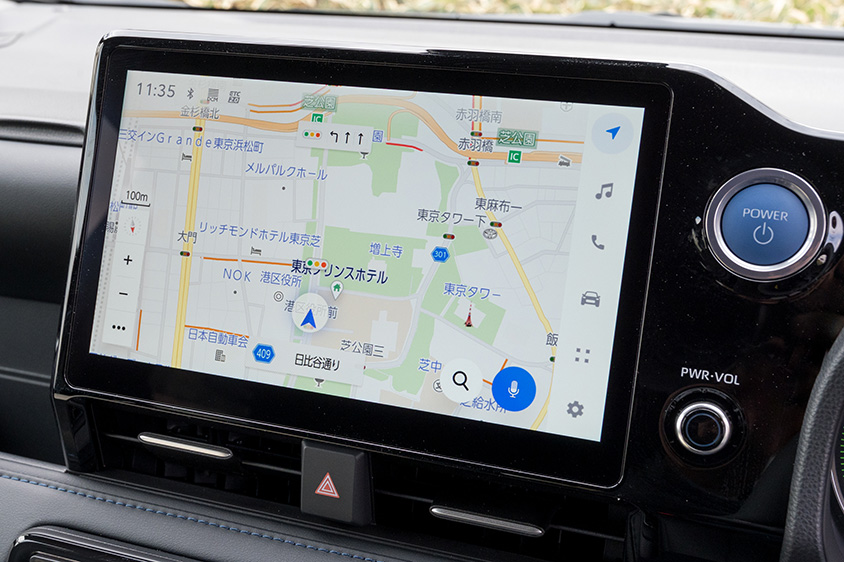 トヨタ ヴォクシーS-Z〈7人乗り／HEV／マッシブグレー〉（10.5インチディスプレイ）