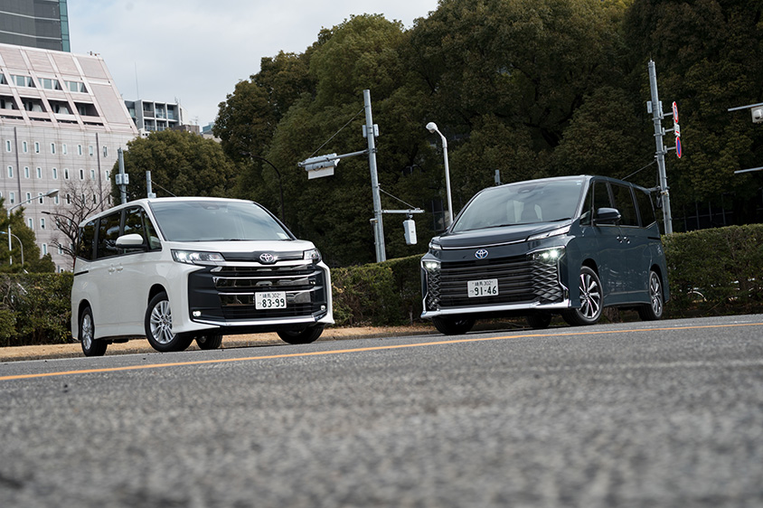 ノア（写真左）・ヴォクシー（写真右）の外観