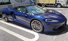 久しぶりにスーパーカーに乗りました！…安東弘樹連載コラム