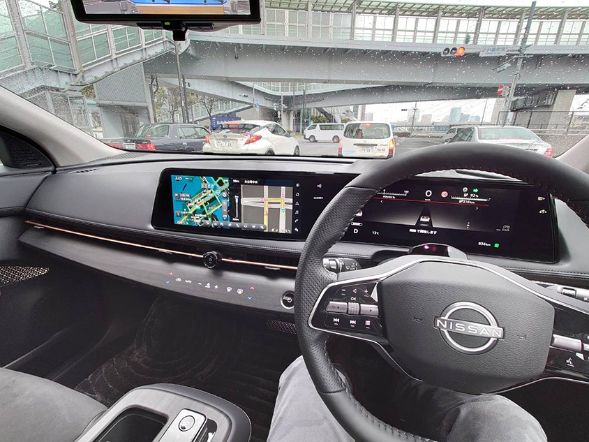 日産 アリア インパネ周り