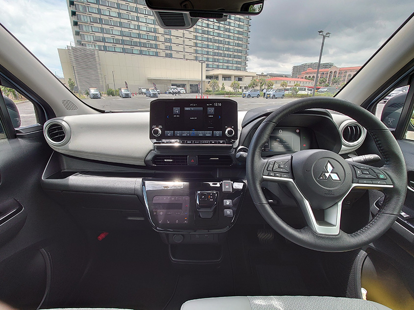 eKクロスEV/三菱自動車