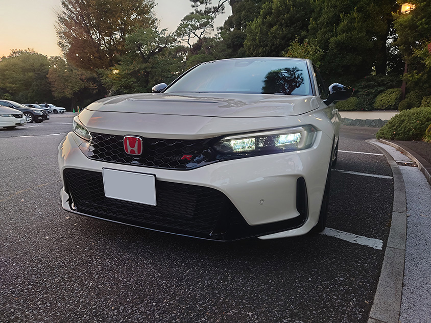 2022 – 2023 パフォーマンス･カー･オブ･ザ･イヤーのホンダシビックタイプR　安東コラム