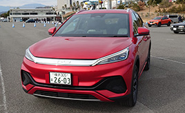 BMWi7、ATTO3、テスラモデルYなどに乗って感じたこと…安東弘樹連載コラム