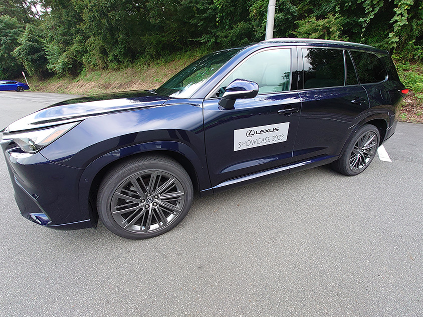 レクサス新型TX500h（プロトタイプ） サイド