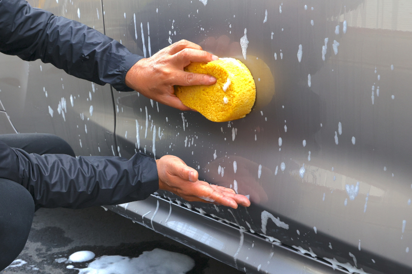 洗車はボディの上下を意識する