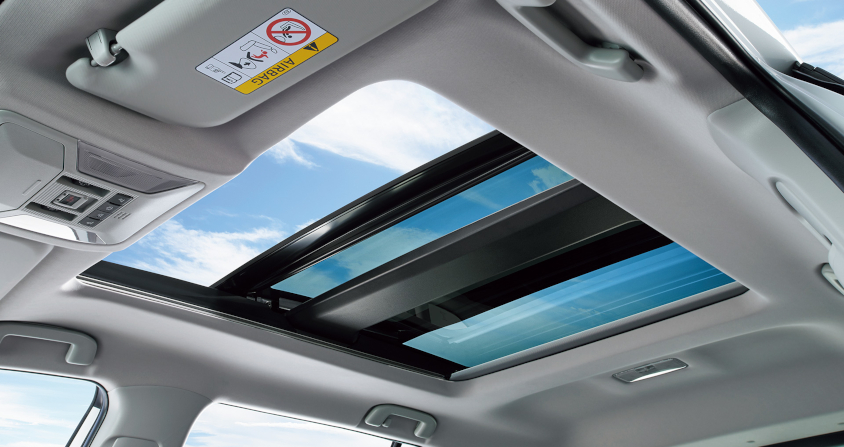 トヨタ・RAV4のムーンルーフ