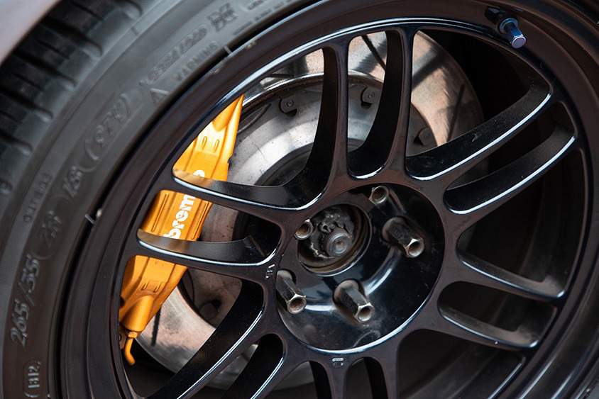 エンケイの鋳造ホイール「RPF1」