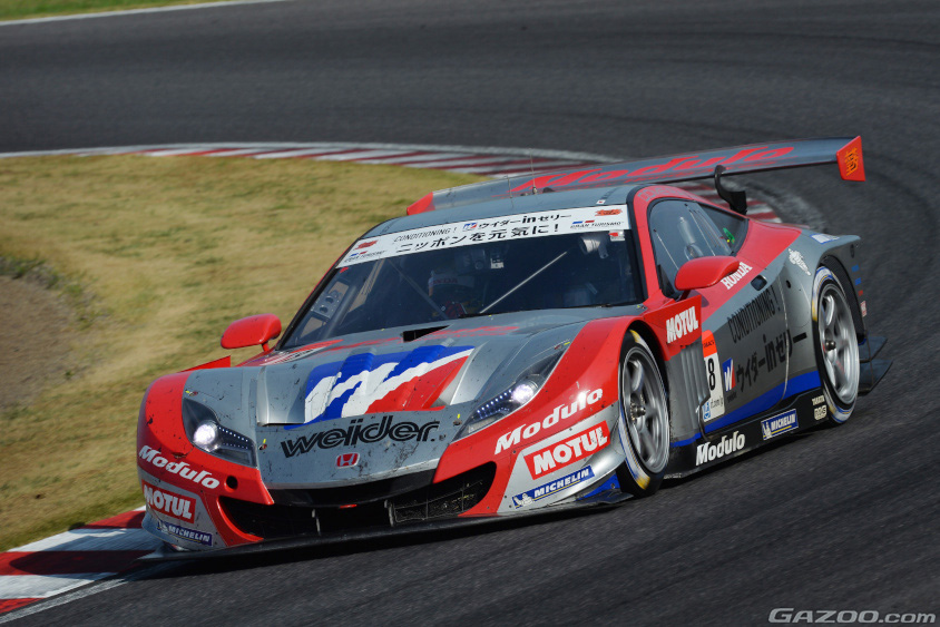 SUPER GTに参戦したHSV-010