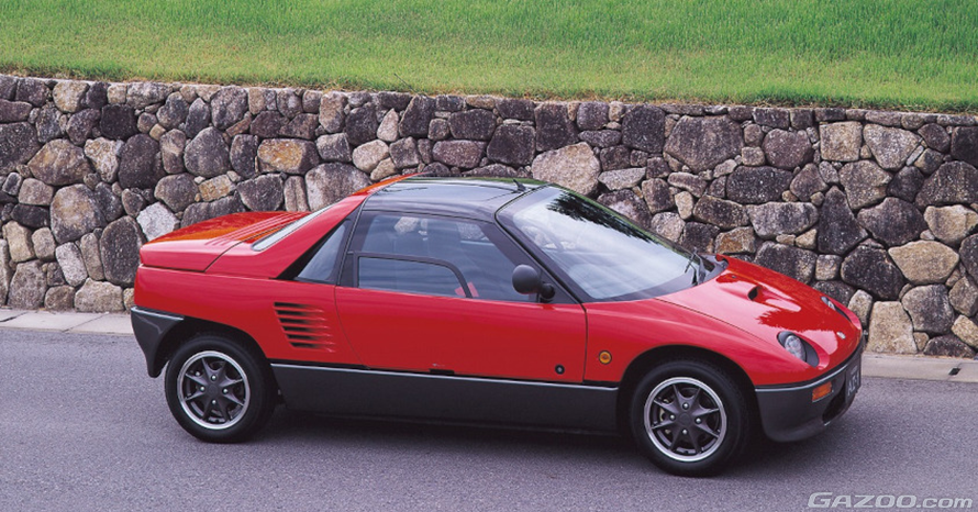 バブルの申し子」オートザムAZ-1。ミッドシップ＆ガルウイングの小さな