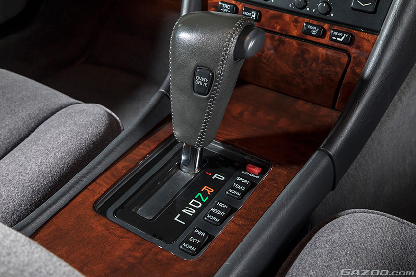 トヨタ・セルシオのセンターコンソール