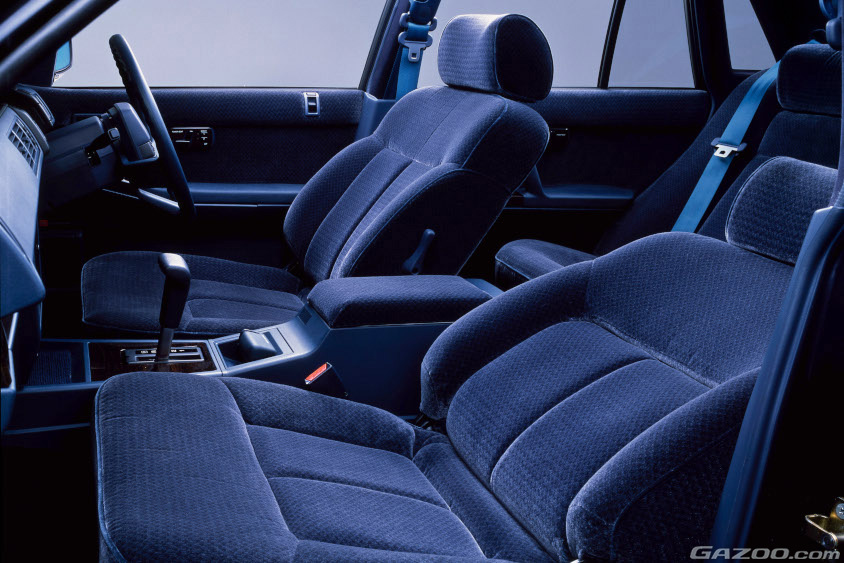 日産・グロリアのインテリア