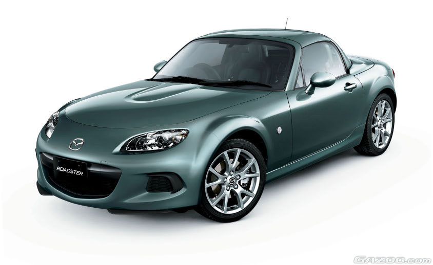 マツダ・ロードスター「RS RHT」