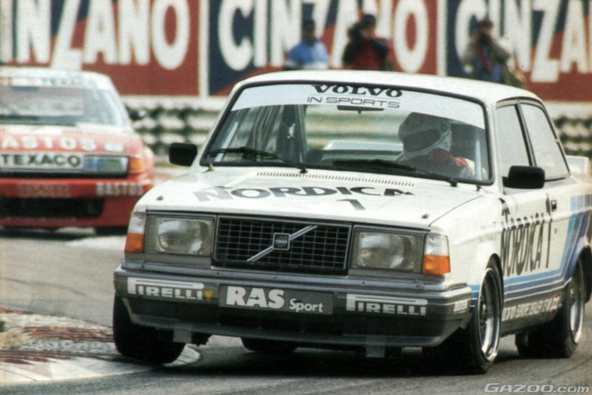 グループAに参戦していたボルボ 242