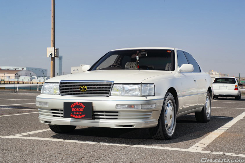 トヨタ・セルシオ