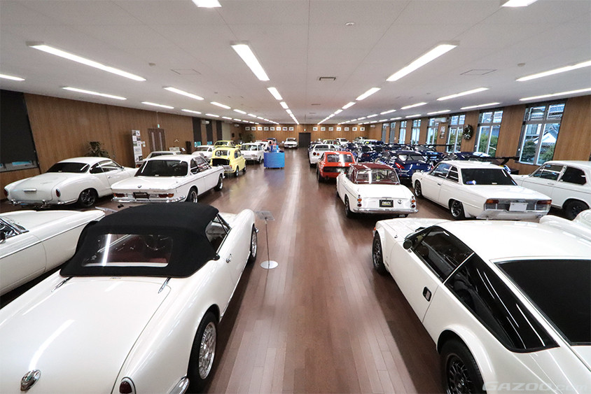 エンドレスのレストアされた歴代の名車達が並ぶ『130COLLECTION』
