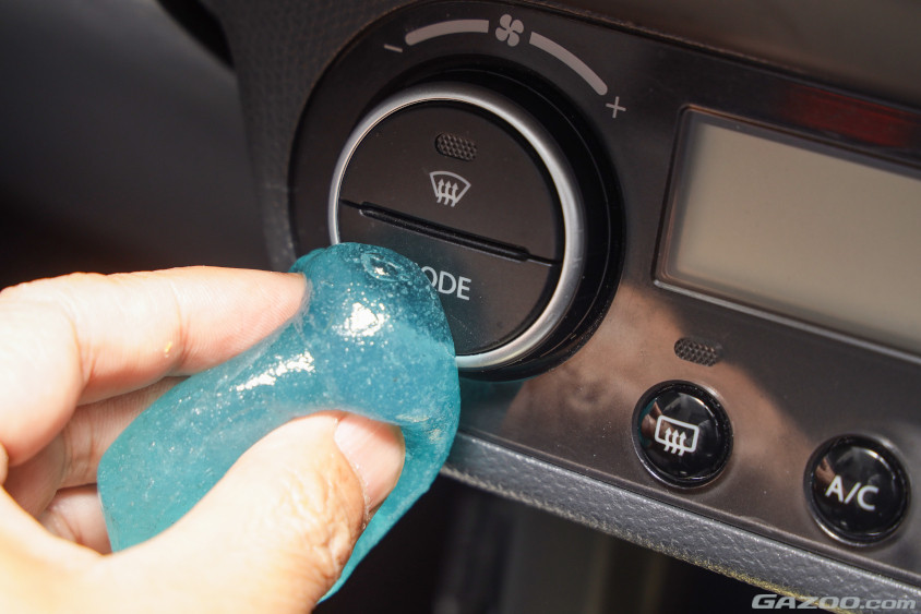 ジェルクリーナーだとホコリ除去も簡単