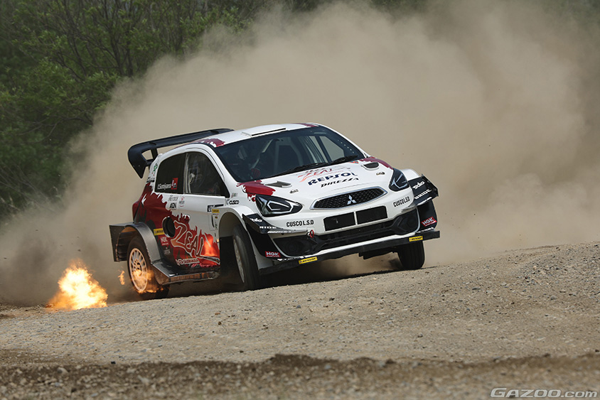 ダートトライアル