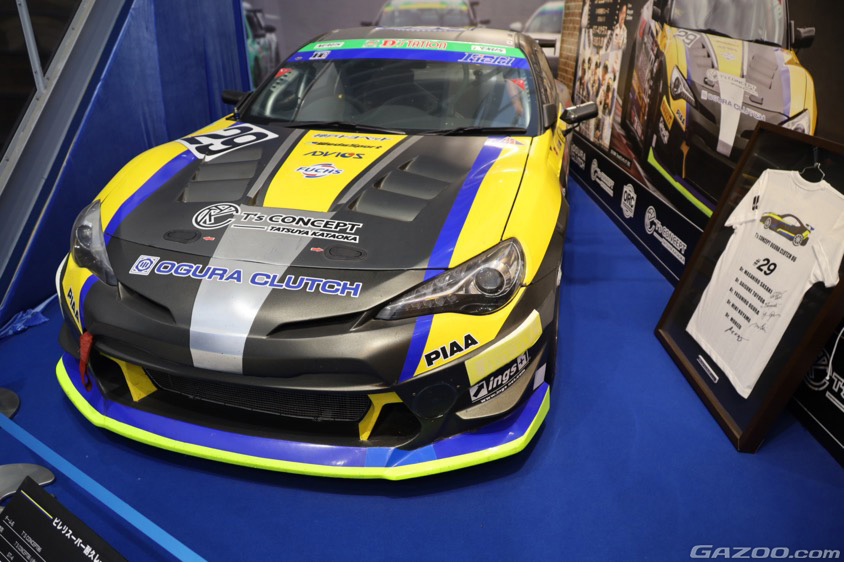 小倉クラッチの赤堀工場に飾られている『T's CONSEPT小倉クラッチ86』