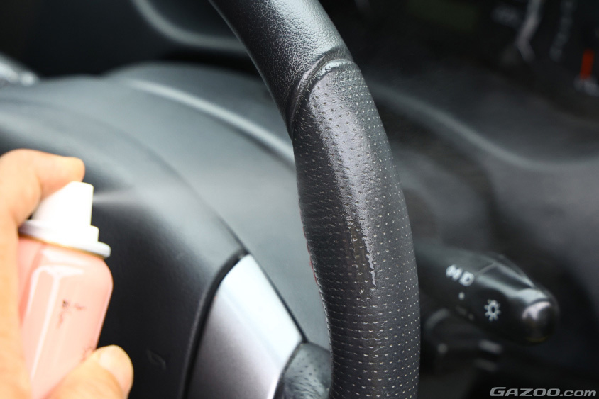 スプレータイプの消臭スプレー