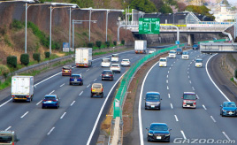 意外な交通違反も!? 高速道路を走行する際の注意事項･･･今一度思い出したい交通ルール