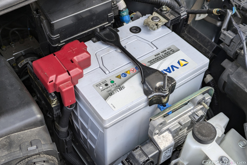 自動車のバッテリー