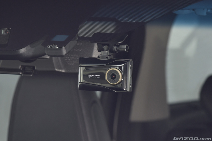 ドライブレコーダー