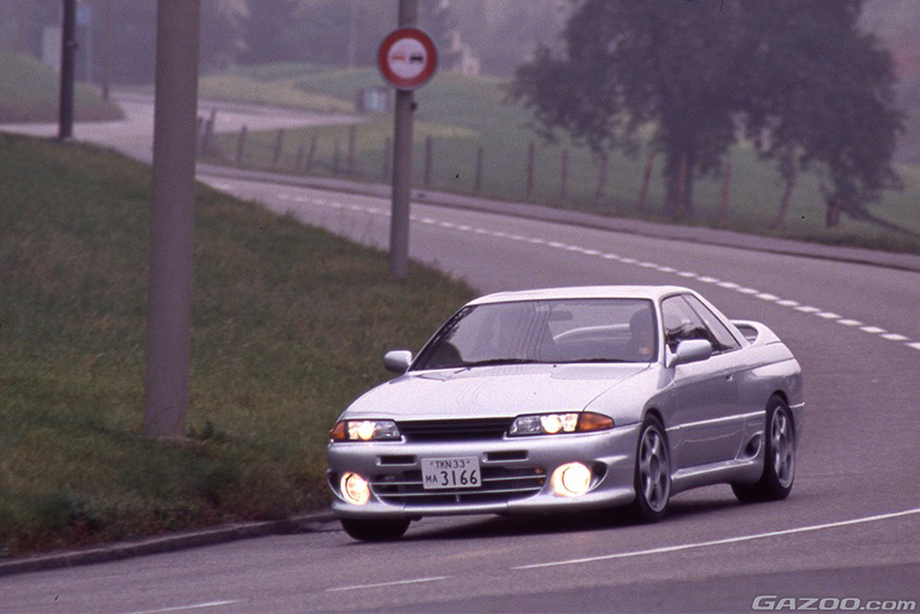 限定10台のスカイラインGT-R(BNR32)のHKSコンプリートカー『ZERO-R』