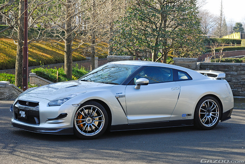 ハセミモータースポーツのパーツを装着したR35 GT-R