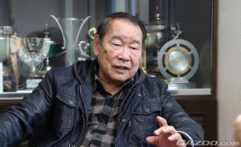 【超希少】長谷見昌弘氏の印刷でなく直筆サイン、ハセミ・スポーツ 92年カレンダー 希少 日産 長谷見昌弘 直筆サイン サイン色紙 レーシング 旧車