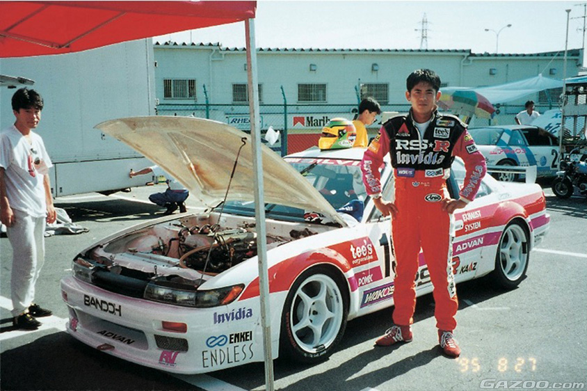 RS-Rシルビアでレースに参戦する織戸学氏