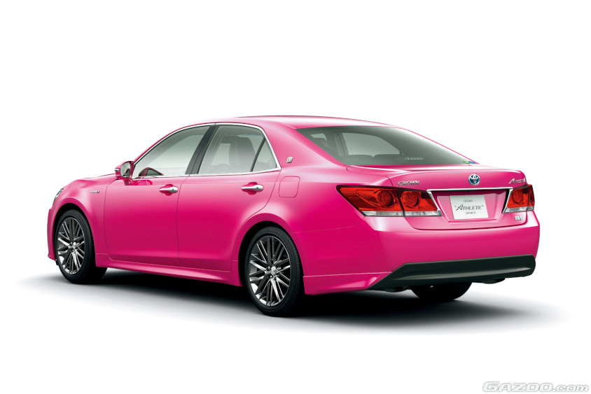 14代目クラウン 特別仕様車 アスリートG“ReBORN PINK”