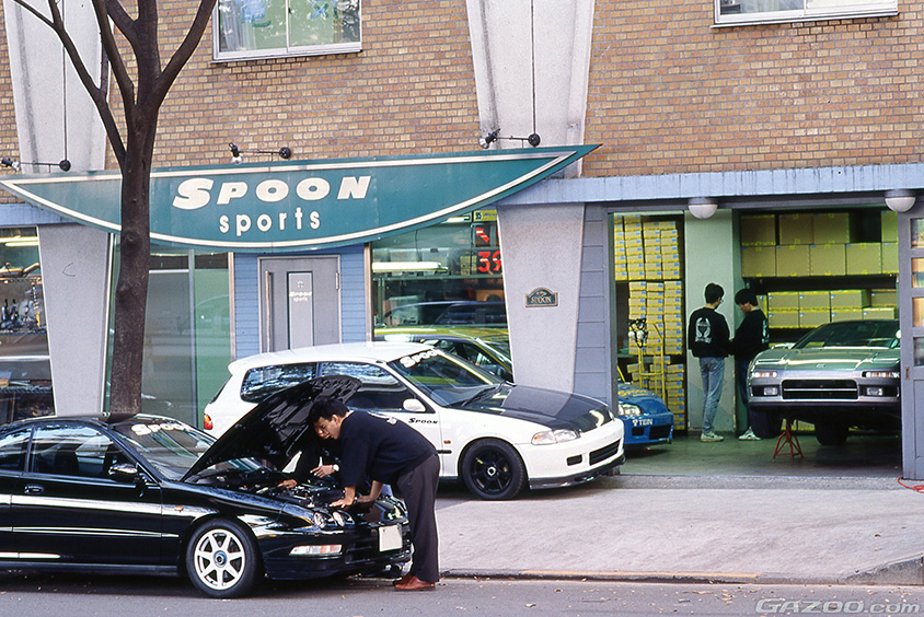 開業当時のスプーンスポーツ