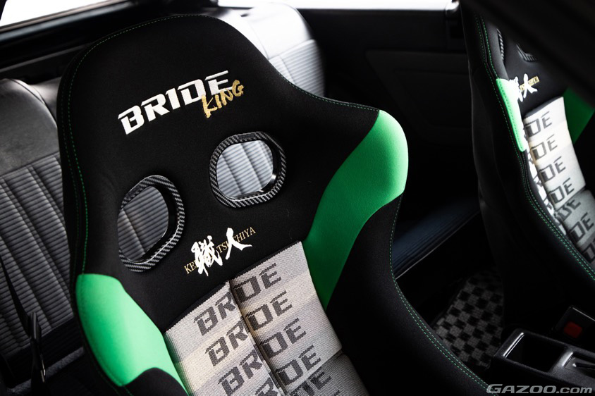 ブリッドが販売する土屋圭市氏のスペシャルエディションモデルのZETA Ⅳ