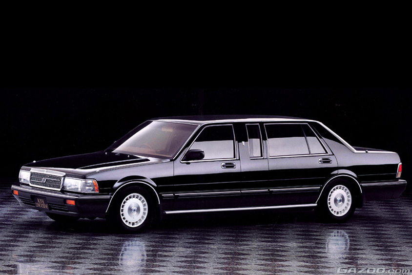 セドリック ロイヤルリムジン(PAY31改型)(1987年)